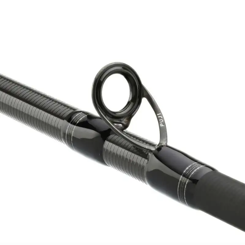 Détail des anneaux Fuji K Concept O et du blank HVF de la Daiwa Exceler 2025 casting
