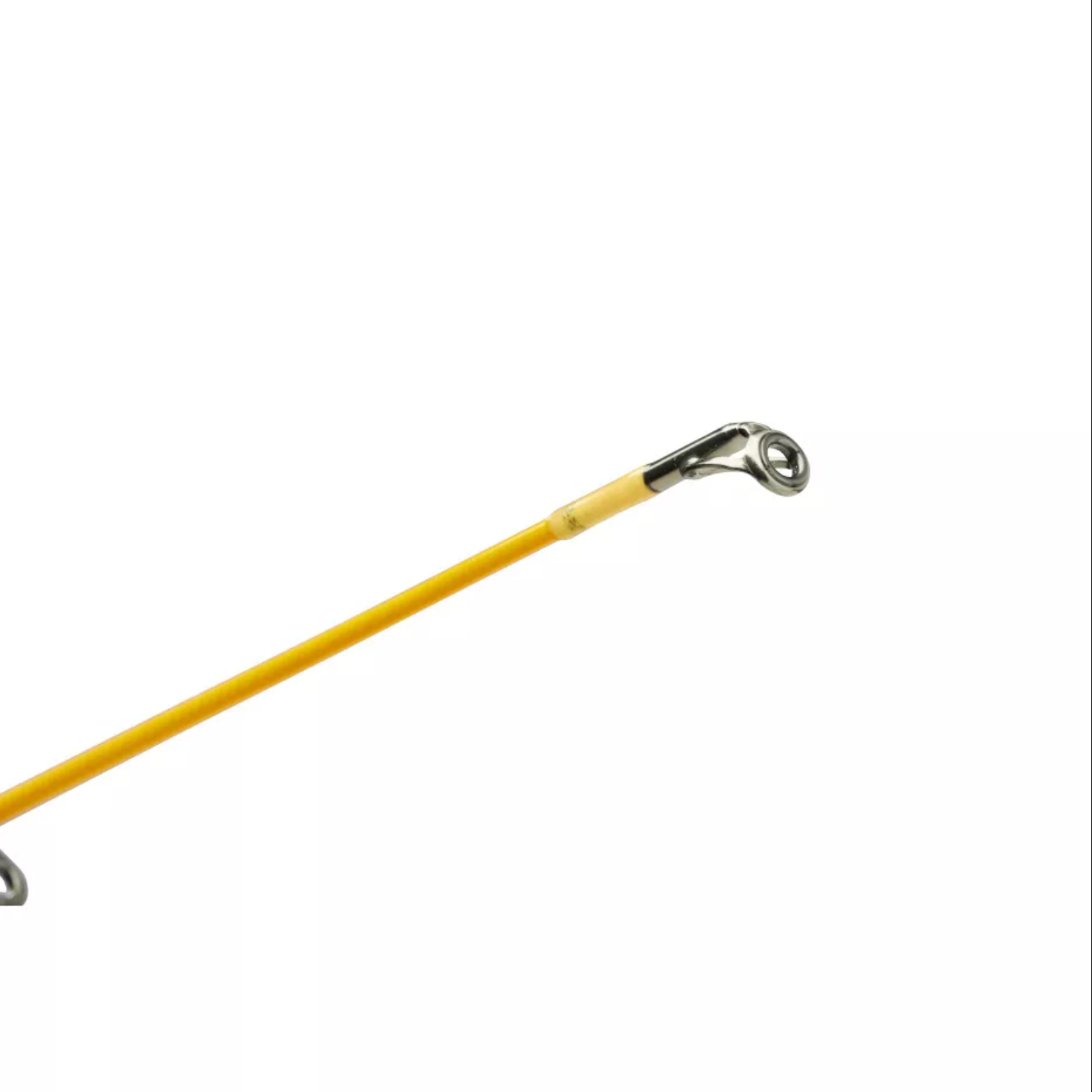 Détail du scion et de l'anneau de tête de la canne Illex Element Rider X5 S 2252 M Yellow Flow